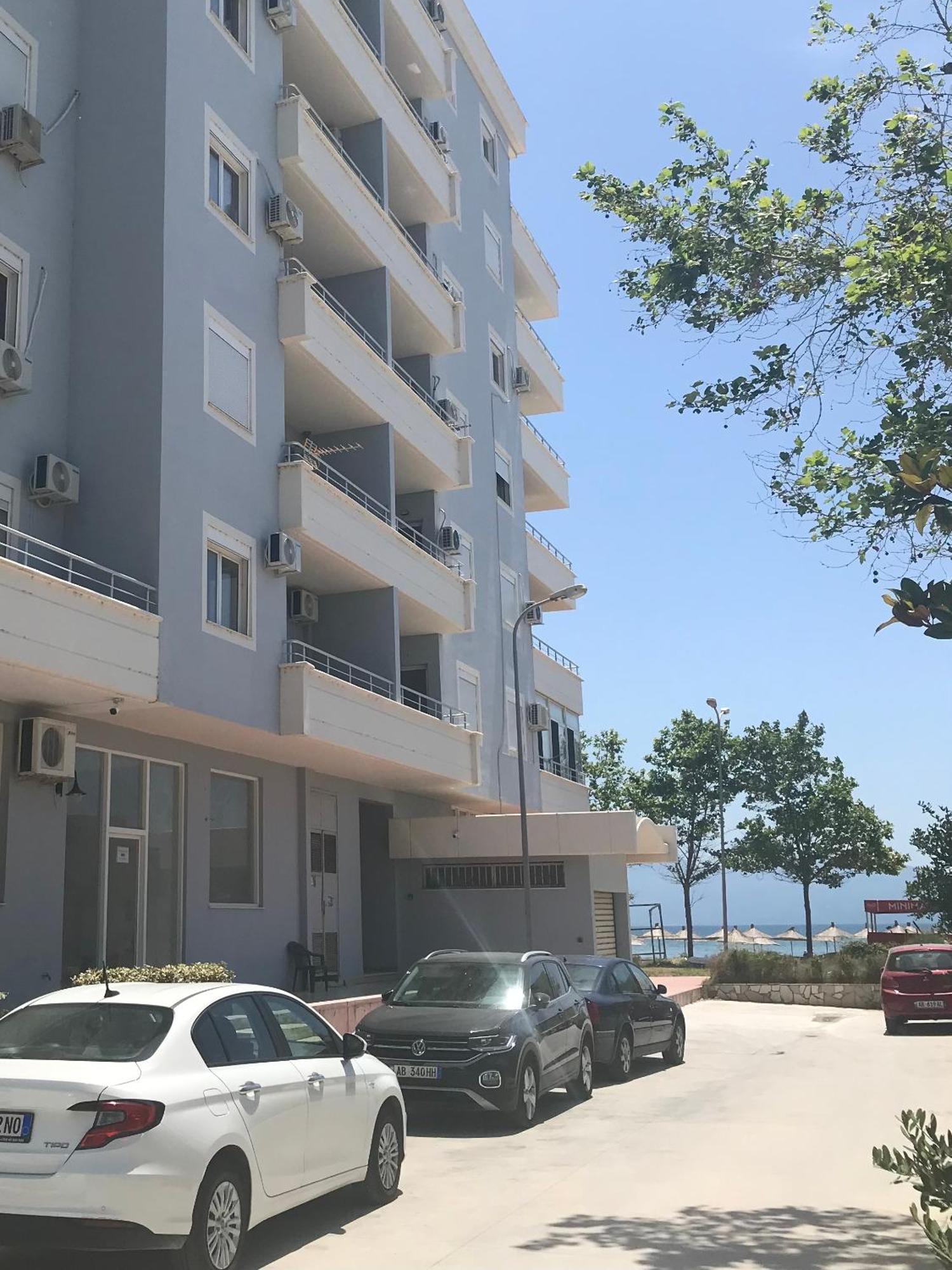 Maison De La Vlorë